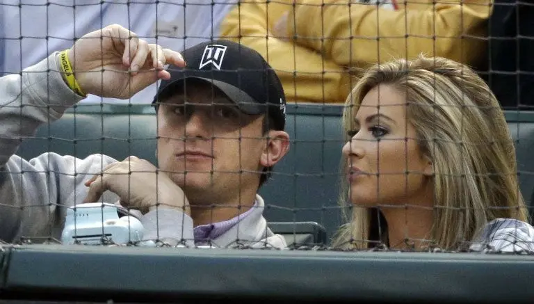 Manziel, acusado de agredir a su exnovia