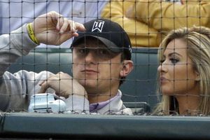 Manziel, acusado de agredir a su exnovia