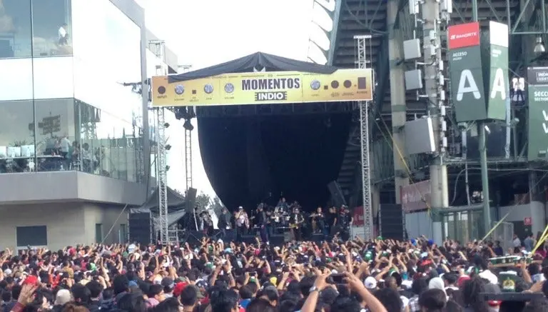 'Conciertos sorpresa' se llevan el Vive Latino 2016