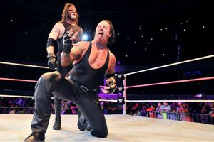 WWE tendría seis fechas en México