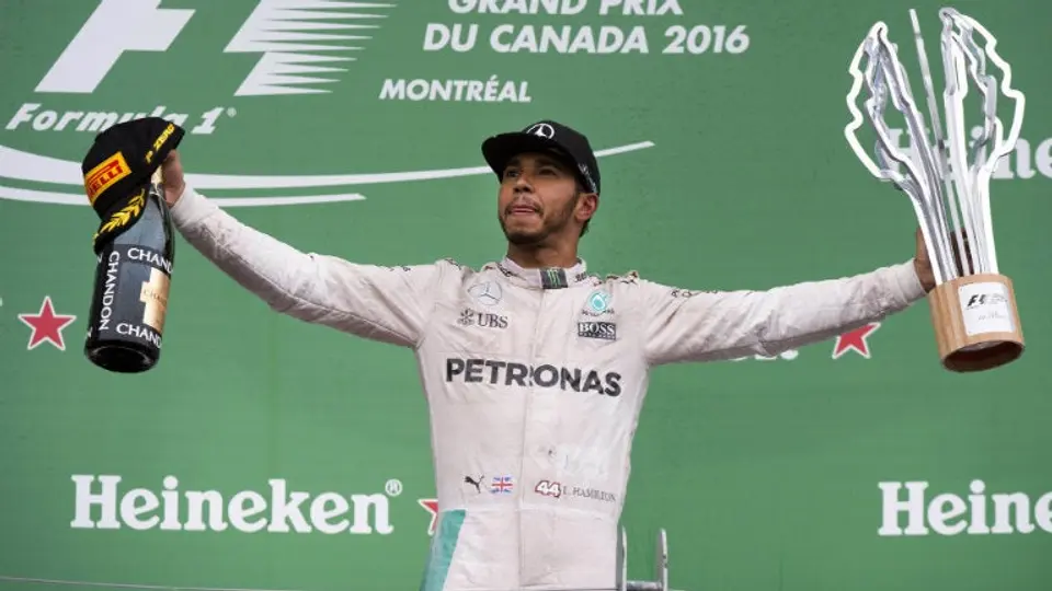 Hamilton dedica a Muhammad Ali triunfo en GP de Canadá