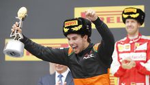 Checo Pérez se llena de gloria en Rusia
