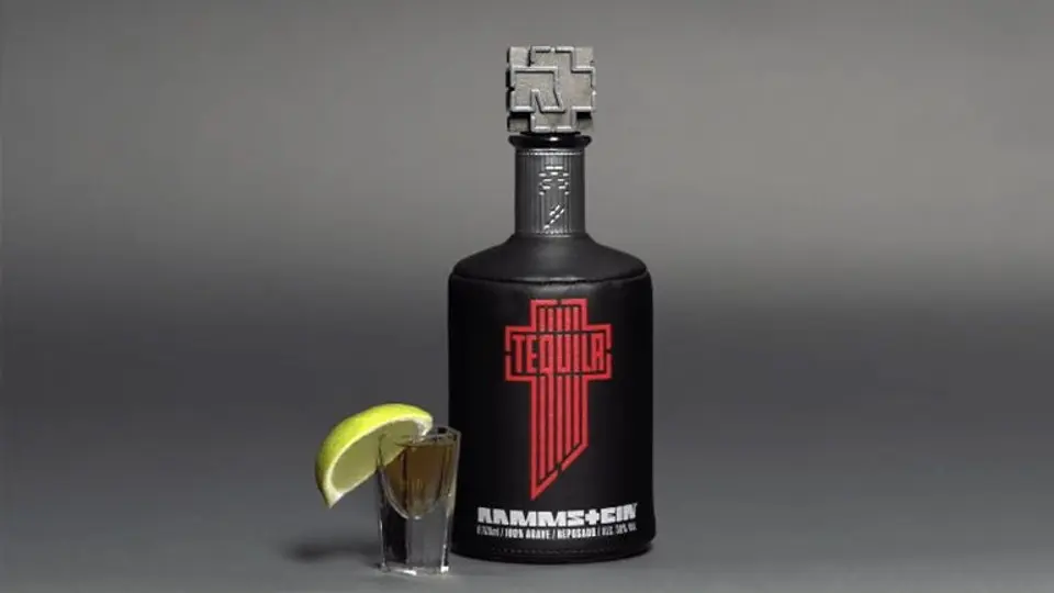 Rammstein lanza edición especial de tequila