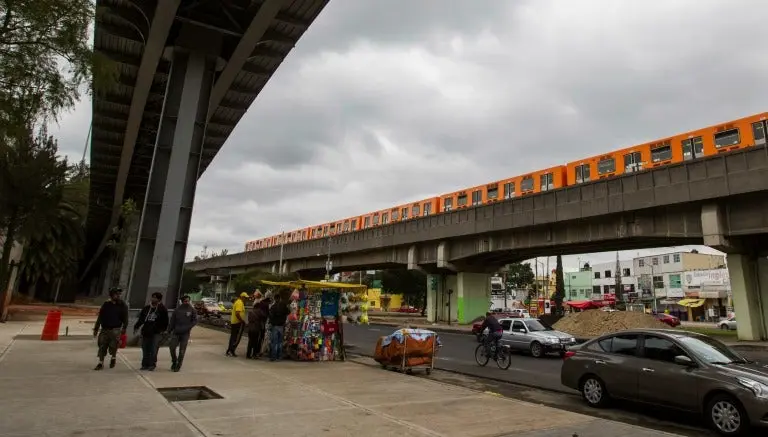 Vecinos, molestos por obras del AHR