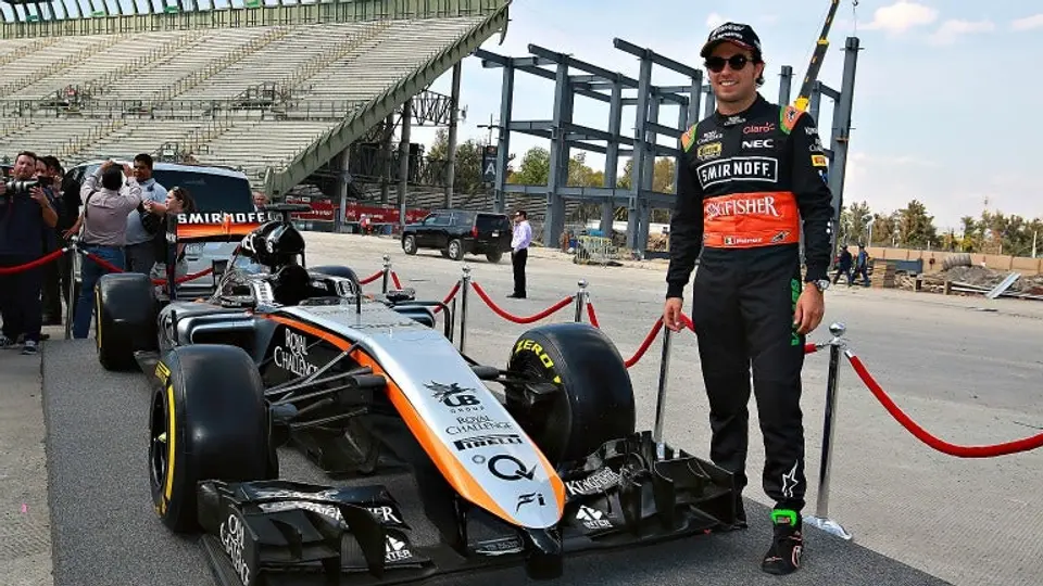 Checo Pérez ya cuenta con su garage en el AHR