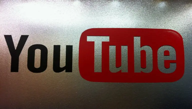 Youtubers mexicanos 'explotan' contra nuevas normas en videos