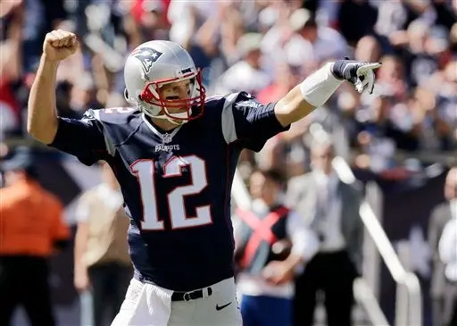 Patriotas aplasta a Jacksonville en histórico día de Brady