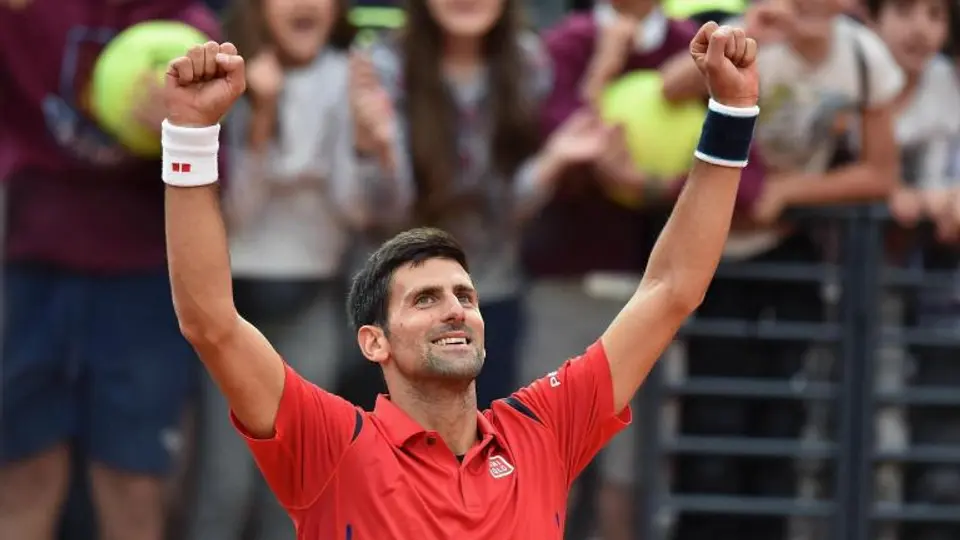 Djokovic avanza a 'Semis' de Roma tras vencer a Nadal