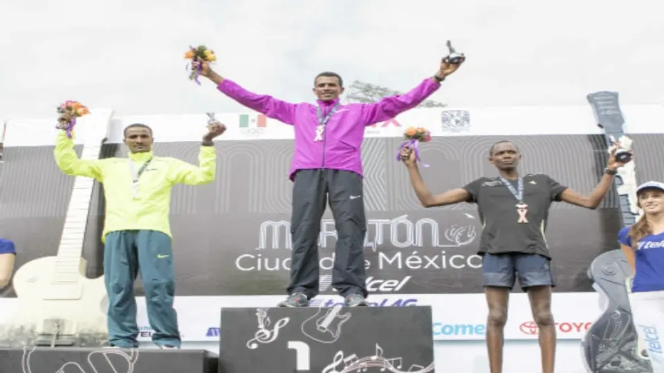 Etíopes se llevan el Maratón de la Ciudad de México