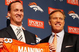 'Peyton tendrá el tiempo necesario para decidir su futuro': Elway