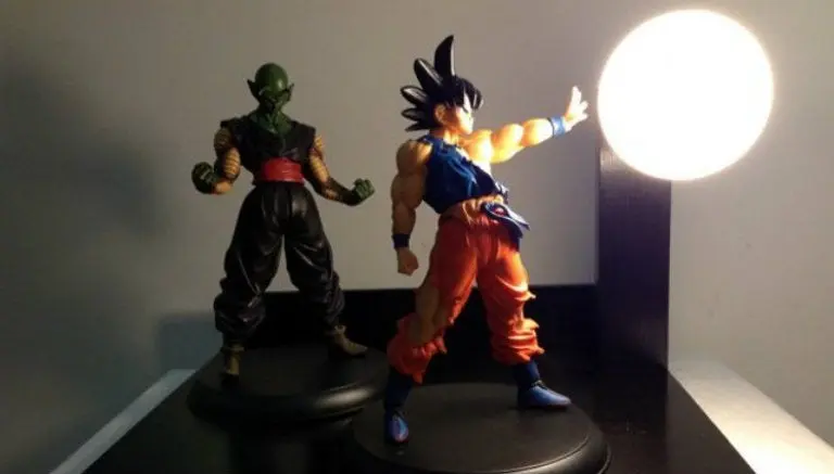 Crean espectaculares lámparas de personajes de Dragon Ball
