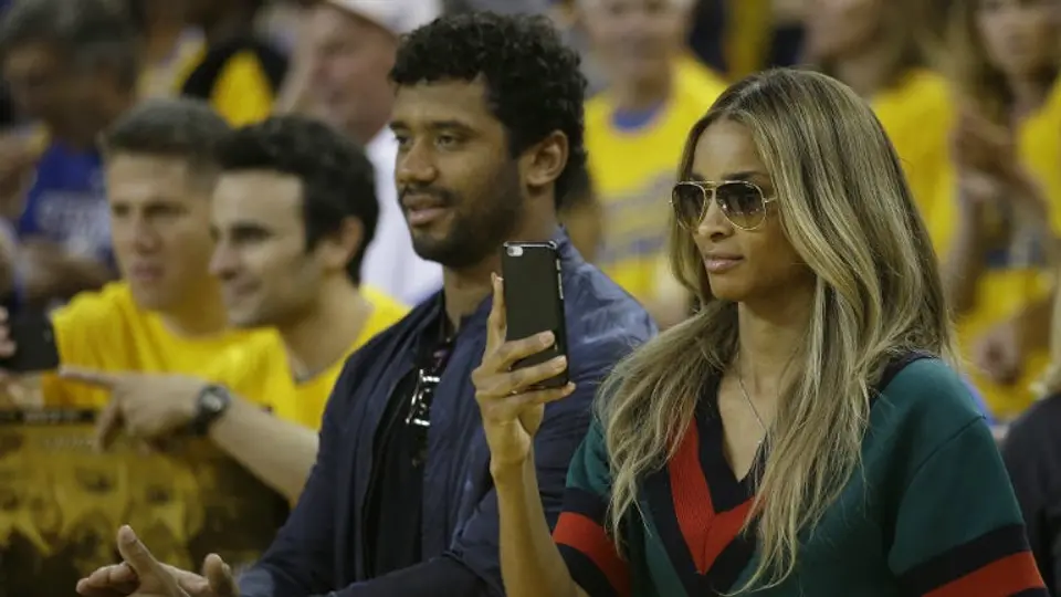 Russell Wilson, presente en la Final de la NBA
