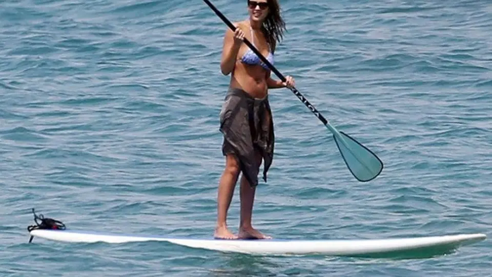 Jessica Alba, una experta en el Paddle Surf