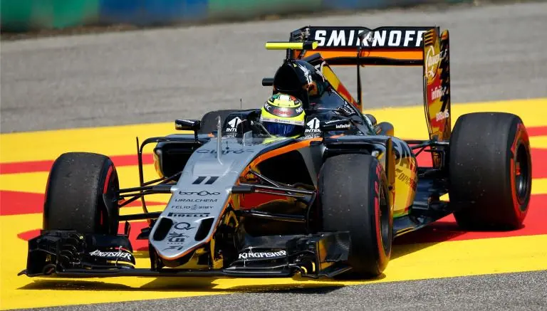 Checo Pérez, frustrado por no conseguir puntos en Hungría