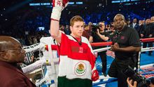 Canelo anuncia pelea contra Liam Smith previo a GGG