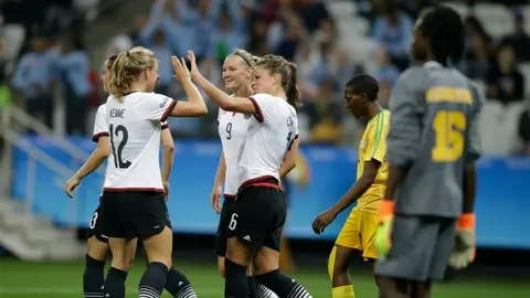 Alemania arrasa a Zimbabue en su debut olímpico