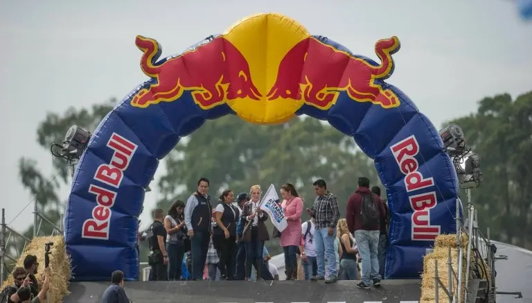 'Red Bull Soapbox Race' divierte en CDMX