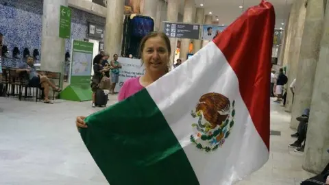 Madre de taekwondoín llega a Río tras una odisea