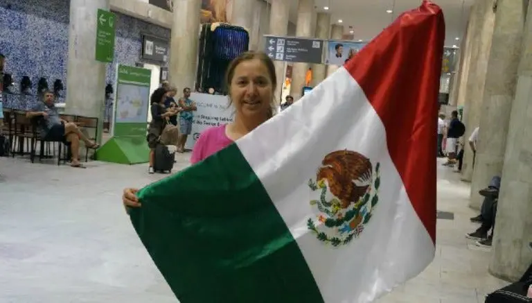 Madre de taekwondoín llega a Río tras una odisea