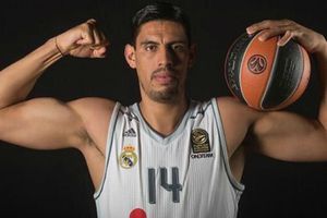 Ayón rebasa el millar de puntos en Liga de España