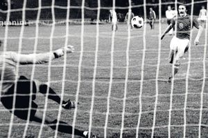 Antonín Panenka, el ingenio lo llevó a la inmortalidad