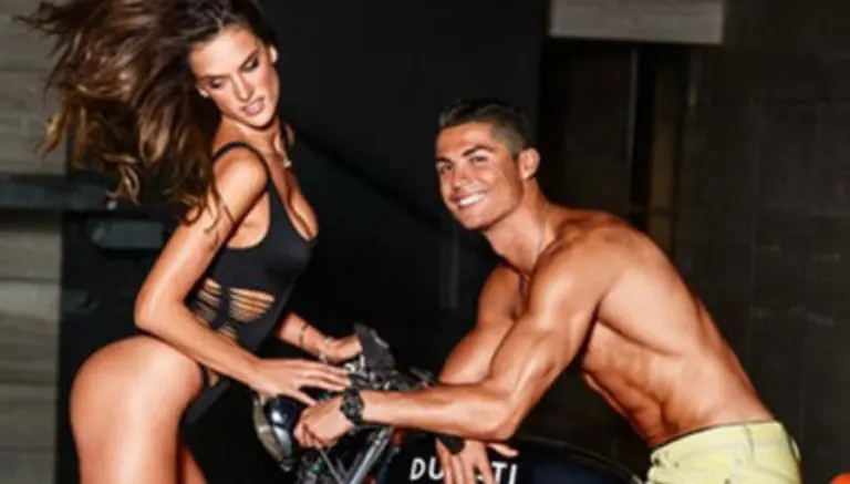 CR7 y Alessandra Ambrosio, presumen sus encantos