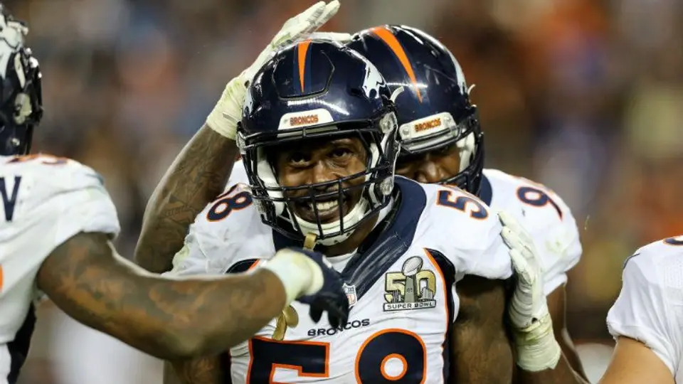 Von Miller llega a un histórico acuerdo con los Broncos