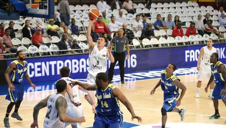 Tri consigue agónica victoria en 'Centrobasket'