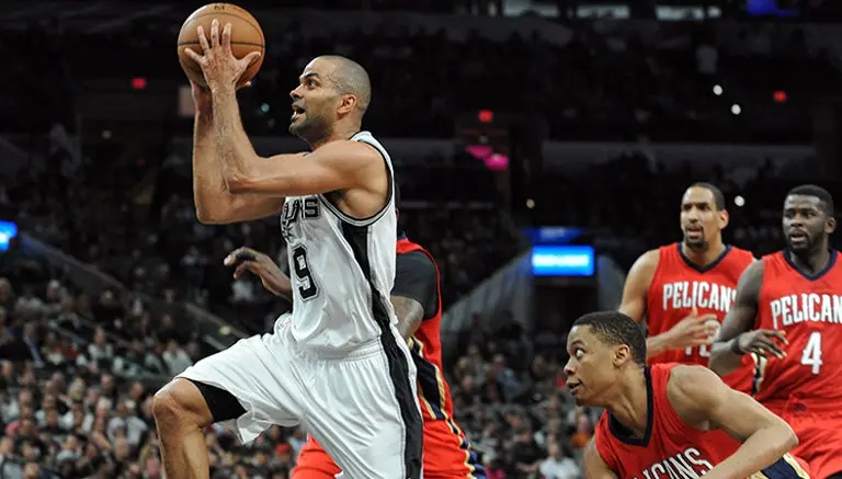 Spurs rompen récord al vencer a los Pelicans