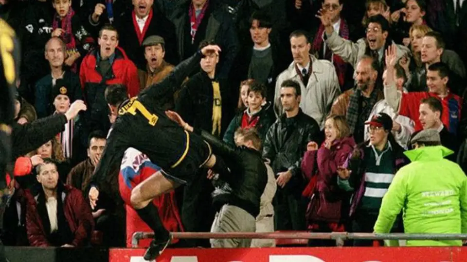'Debería haberle pegado más duro al aficionado': Cantona