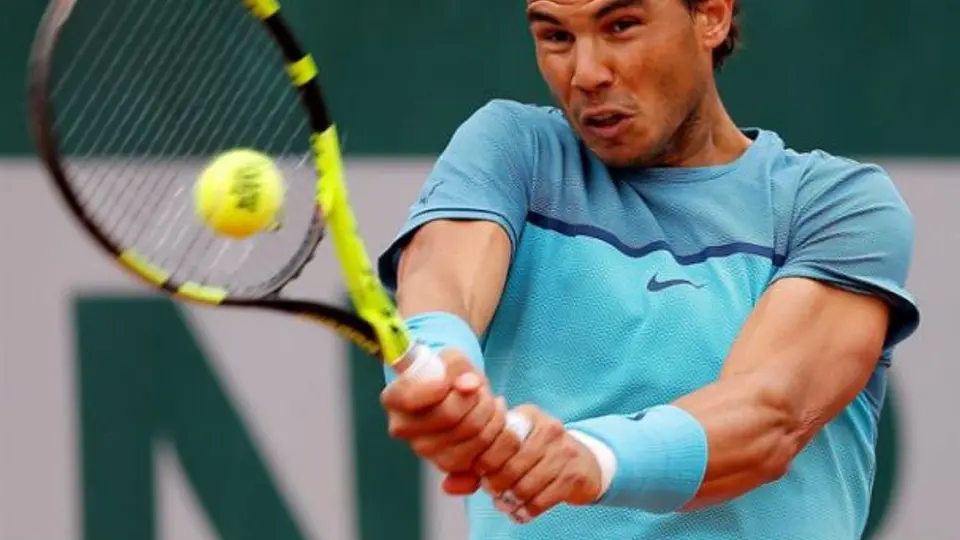 Nadal tiene debut arrollador en Roland Garros