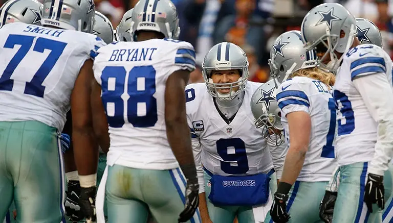Tony Romo vuelve al rescate de los Vaqueros
