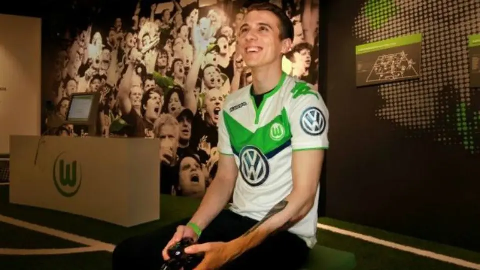 Wolfsburgo sorprende y ficha a crack del FIFA 2016