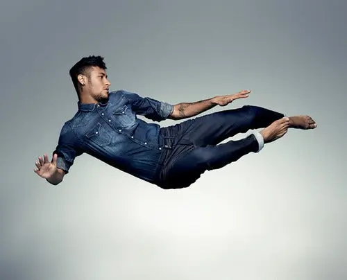 Neymar tendrá su propia línea de jeans