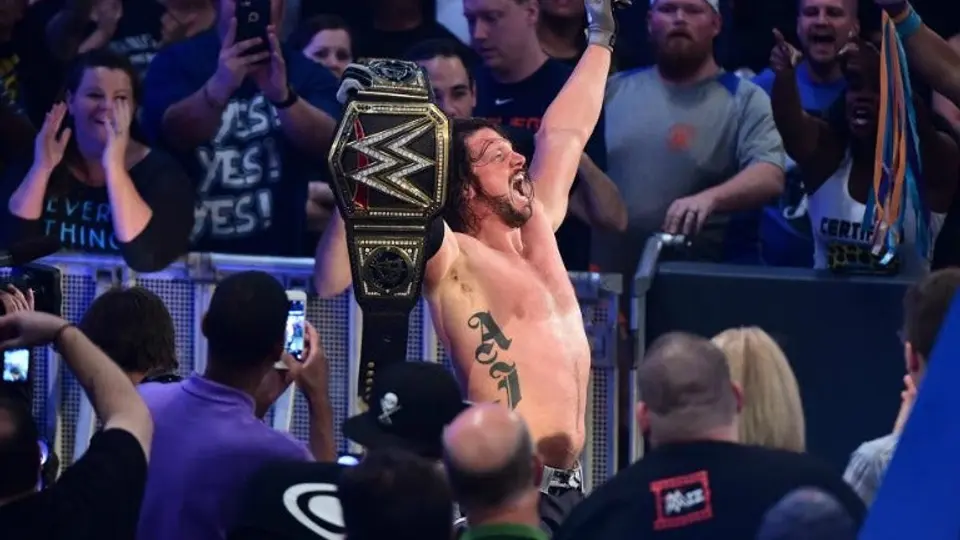 AJ Styles conquista el Campeonato Mundial en Backlash