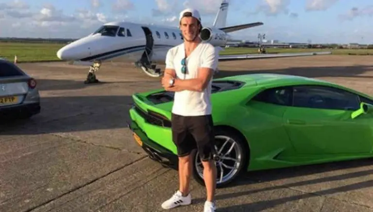 Bale 'abandona' Lamborghinis por ser causantes de lesiones