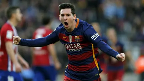 Messi convive con capitanes de inferiores del Barça