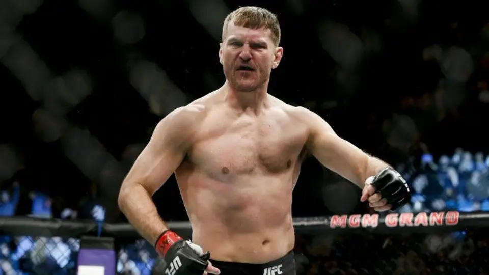 Miocic destrona a Werdum en UFC 198