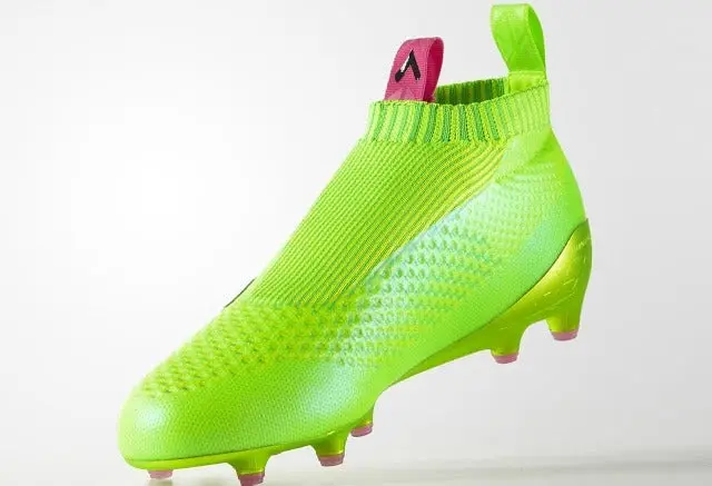 Adidas presenta nuevos tenis sin agujetas