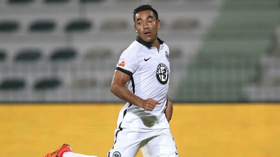 Marco Fabián quiere entrenar como Caín previo a Bundesliga