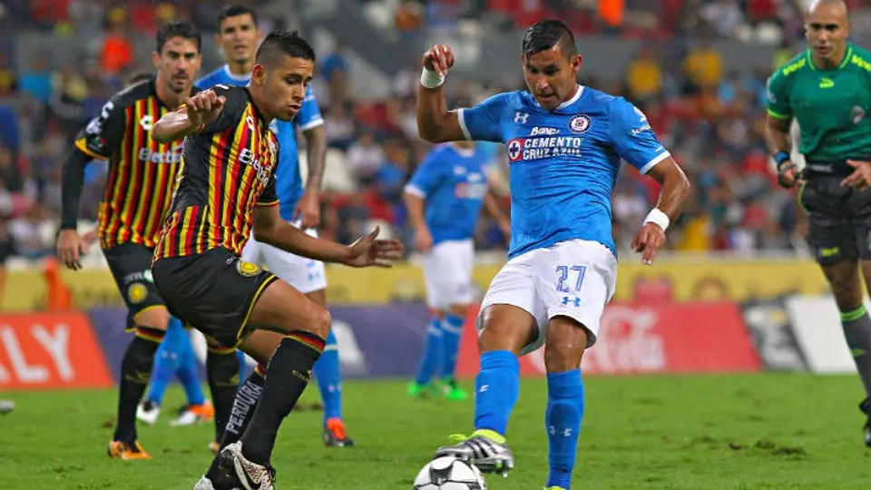 Cruz Azul deja escapar triunfo contra UdeG