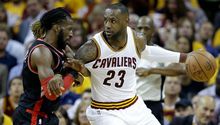 Cavs humilla a Raptors y se acerca a Final de la NBA