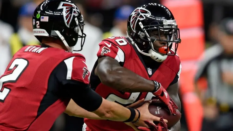 Halcones sorprenden y superan a Santos