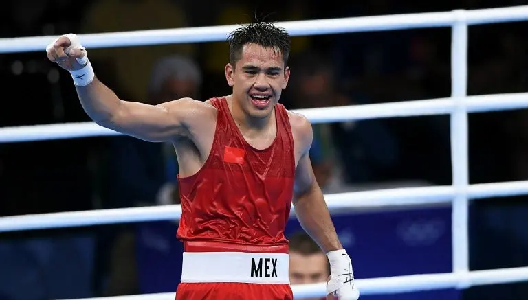 Misael Rodríguez asegura medalla para México en boxeo