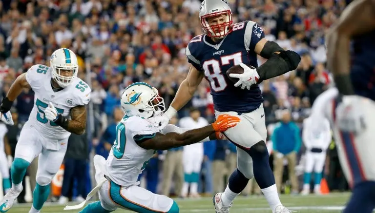 Patriotas aplasta a Delfines y sigue perfecto