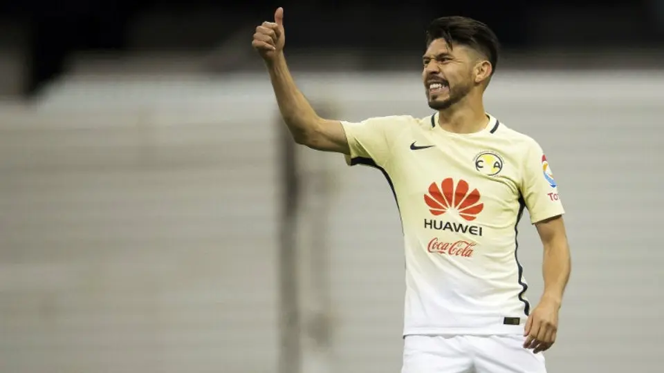 Oribe Peralta aplica épico trolleo a aficionado en Twitter
