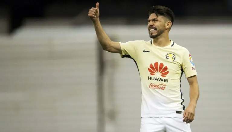 Oribe Peralta aplica épico trolleo a aficionado en Twitter
