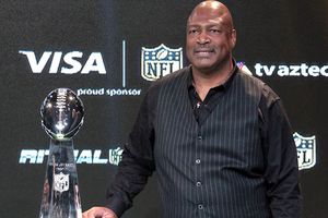 Charles Haley se avergüenza de los Vaqueros