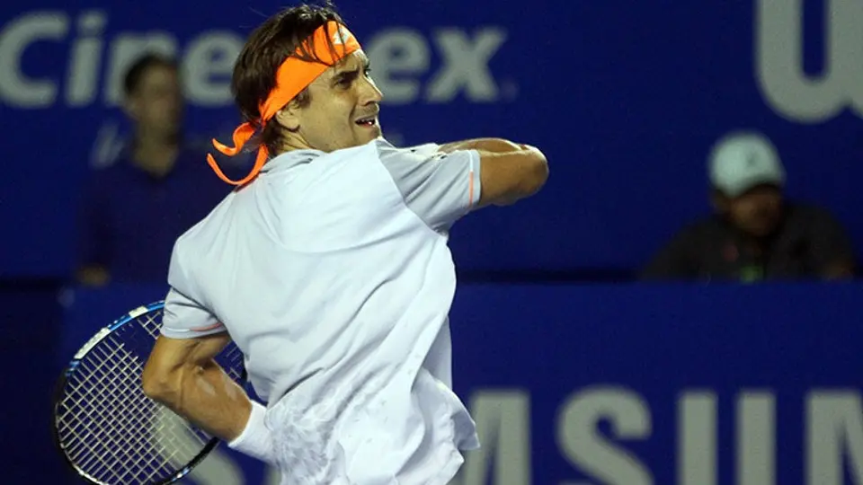 Ferrer da primer paso rumbo a quinto título de AMT