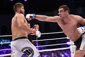 Peleador de MMA se fractura al patear